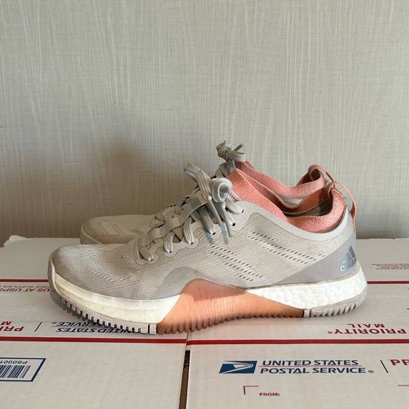 Adidas boost crazy train sneakers - Picture 4 of 9